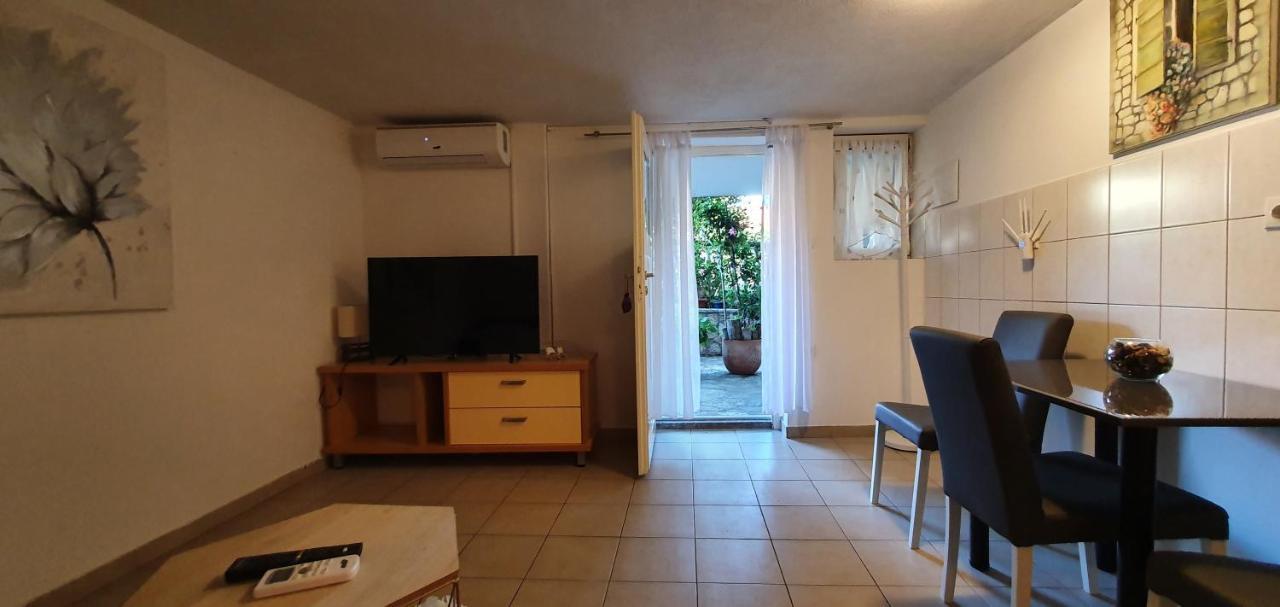Apartman Suzana Sindija Bibinje Exteriér fotografie